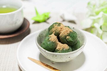 よもぎ団子