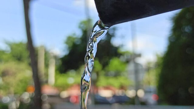 water falls from the paralon