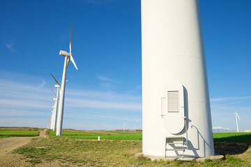 Wind turbine generators for green electricity production - 770918860