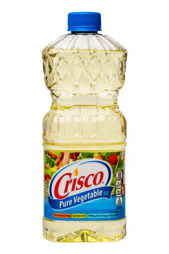 Plastic Bottle of Crisco Brand 100% Pure Vegetable Oil isolated on a transparent background