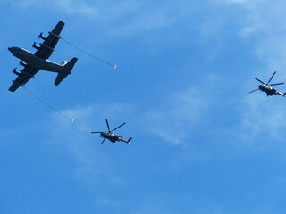 Avions défilé 14 juillet armée