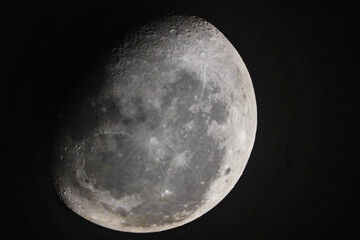 The moon is 19 days old and is in the waning gibbous phase of its lunar cycle. It is 83% illuminated