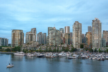 Fototapeta na wymiar One of the harbor views of Vancouver in the evening