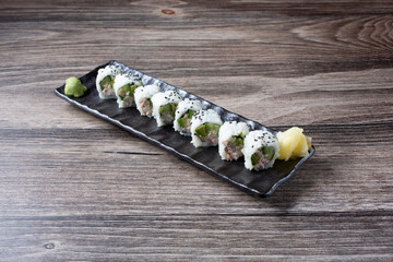 A view of a California roll. © DAVID