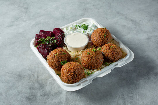 A view of an entree of falafels.