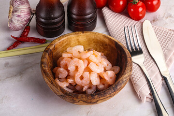 Cocktail prawns in the bowl