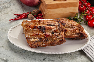 Grilled pork ribs with spices