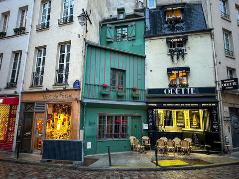 Paris, France - 19.02.2024. Latin Quarter in Paris, France. Rue Saint-Julien le Pauvre and Odette restaurant in Paris. Street scene with old architecture along Saint-Michel Latin Quarter in Paris 