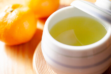 日本茶とみかん