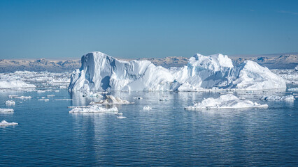 Eisberge in der Diskobucht bei Ilulissat, Grönland