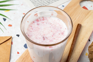 Cafe, strawberry, latte, fruit, acido, cream, vanilla, mocha, croiffle, croissant, waffle, apple, lemon, ade, levin, cookie, matcha, terrine, cake