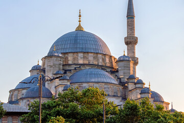 View of the New Mosque (originally named the Valide Sultan Mosque). This is an Ottoman imperial mosque located in the Eminonu quarter of Istanbul. Turkey