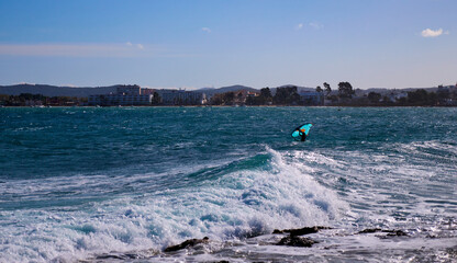 Wingfoil en playas de Ibiza