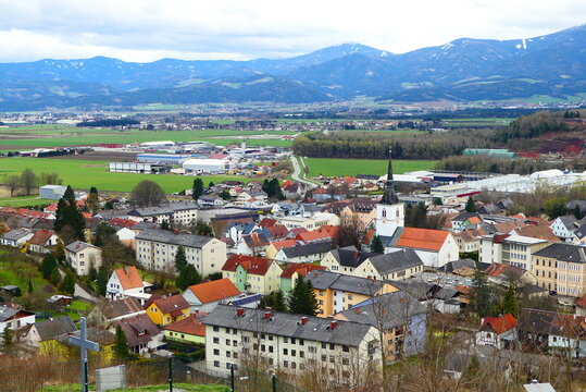 Blick auf die Gemeinde Fohnsdorf und ins Murtal, Steiermark