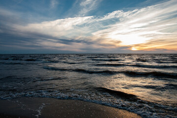 Fototapeta na wymiar Sunset Sea Whisper