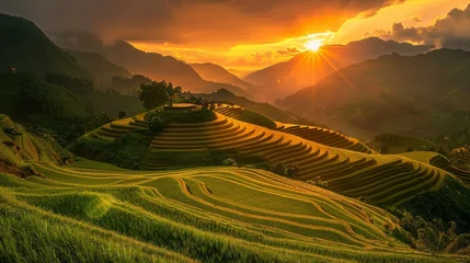 Stof per meter Terraced rice fields isolated from high mountains and beautiful scenery. © jutarat