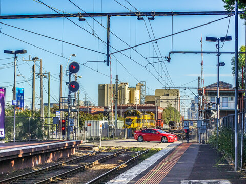 Melbourne, VIC Australia-Jan 14th 2018: the level crossing near Kensington Railway Station.