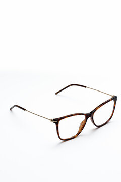 recommend clip art: beautiful glasses with thin frames on a white background