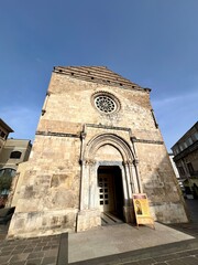 Front church. Duomo di Vasto. Abruzzo. Italia.
