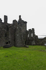 Fototapeta na wymiar Kilchurn Castle on Loch awe