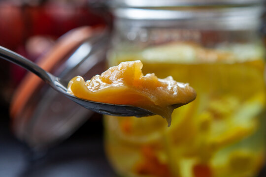 Cuill&egrave;re &agrave; soupe de miel