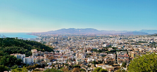 Fototapeta na wymiar Views of Malaga city from Mount Victoria.
