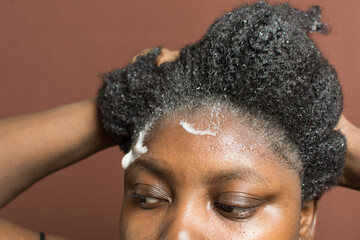 Washing curly hair with a shampoo, shampooing 4c coily hair, scrubbing curling hair during wash