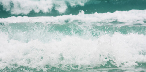 Oleaje de mar color Turquesa.