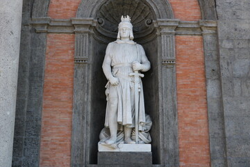 彫刻　イタリア　ナポリ