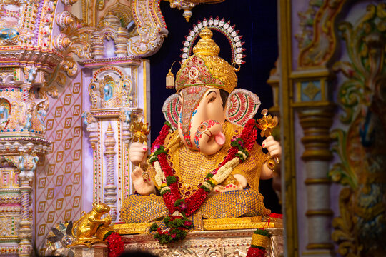 Ganapati idols in Ganesh Chaturthi Pune, Maharashtra, India