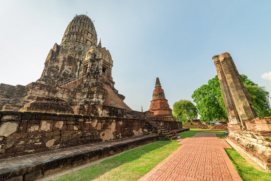 Awesome tower of Wat Ratchaburana in Ayutthaya, Thailand