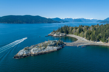 Naklejka premium Aerial shot of Whytecliff Park in West Vancouver, British Columbia.