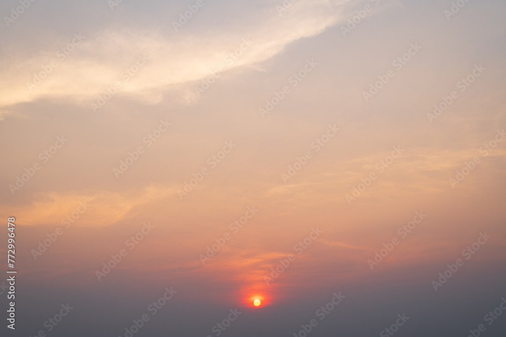 Wall mural beautiful sun and sky sunset background