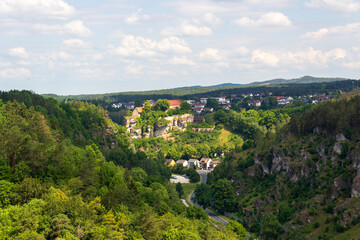 Fototapeta na wymiar Hill panorama with castle Pottenstein in Franconian Switzerland, Germany
