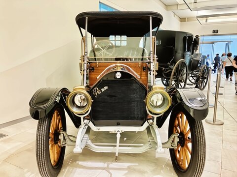1911 Penn Model Thirty T-5  at The Car and Carriage Museum. Frick Art  Historical Center in Pittsburgh, USA
