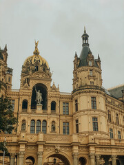 Photo of landscape and architecture of Schwerin Castle in Schwerin, northern Germany, Mecklenburg-Vorpommern