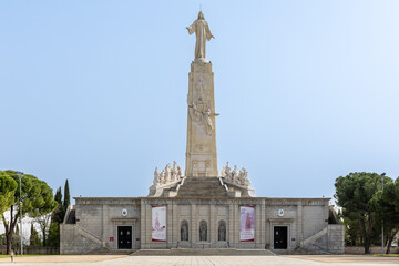 Obraz premium Madrid, Spain - march 23, 2024: Cerro de los Angeles is located in the municipality of Getafe, Madrid. It is considered the geographic center of the Iberian Peninsula