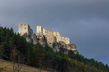 Obraz premium Lietava castle (Lietavsky hrad), Zilina region, Slovakia