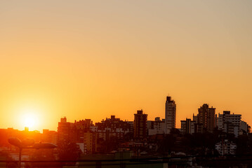 Fototapeta premium Sunset silhouette in the city of Santa Maria
