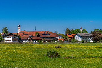 Beuerberg in Oberbayern Stadtbild vom Süden kommend