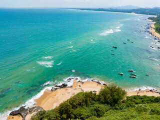 Yanzidong Bay, Qinwan, Wanning Mountain, Hainan, China