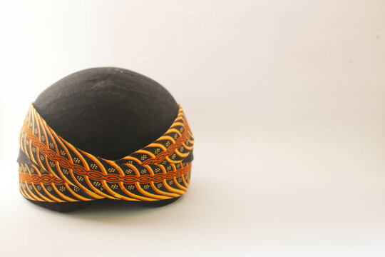 Small Javanese Blangkon 3