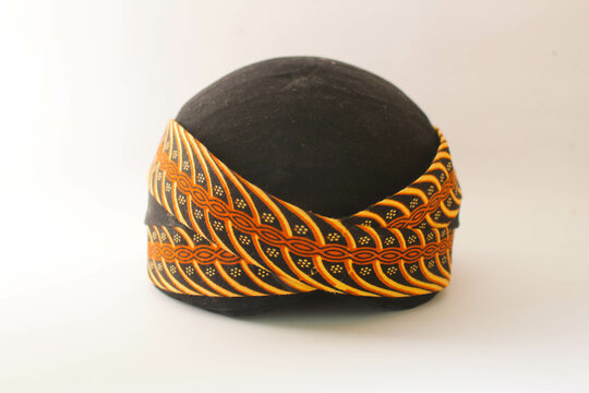 Small Javanese Blangkon 1