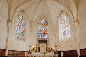 L'architecture intérieure de l'église - obrazy, fototapety, plakaty