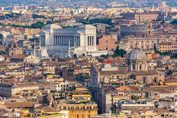 Obraz premium Rome cityscape seen from top of St. Peter's basilica, Vatican