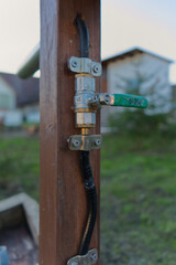 Close broken ball valve on a well