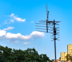 Obraz premium antenna on a sky