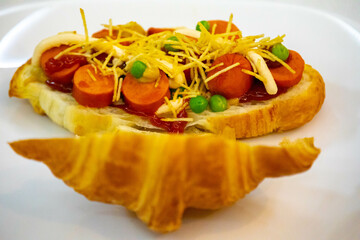 The best and most chic hot dog in the world, made with Croissant and refined ingredients