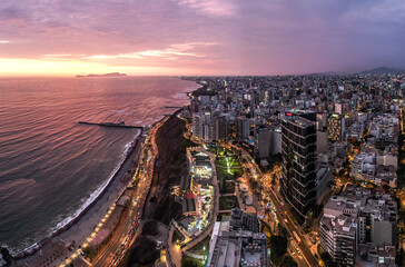 Panorama of lima during colourful susnset - obrazy, fototapety, plakaty