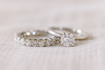 Fototapeta premium Close-up of elegant wedding rings
